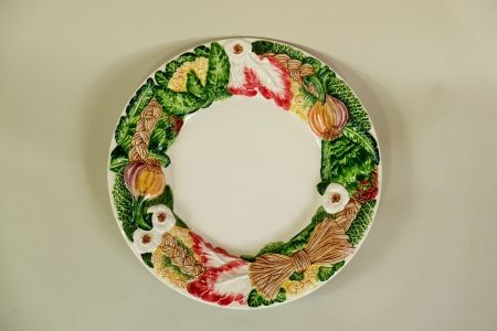 Royale soepterrine, prachtige serie, met verschillende groenten erop. - Afbeelding 3